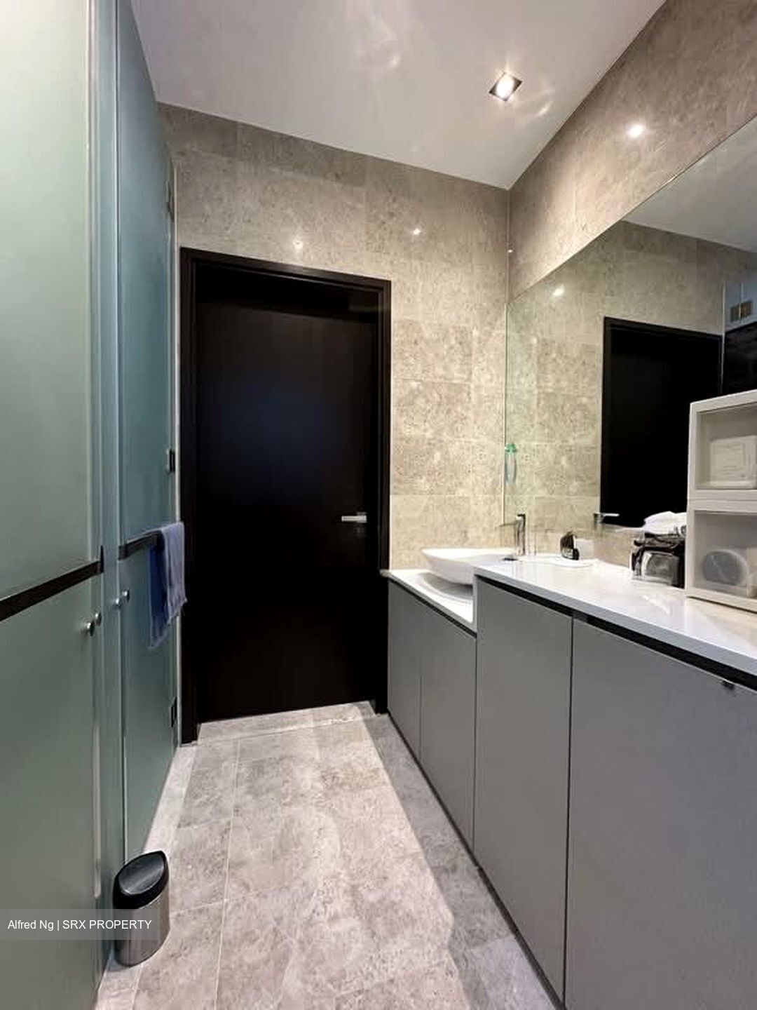 The Hillier (D23), Apartment #584532871